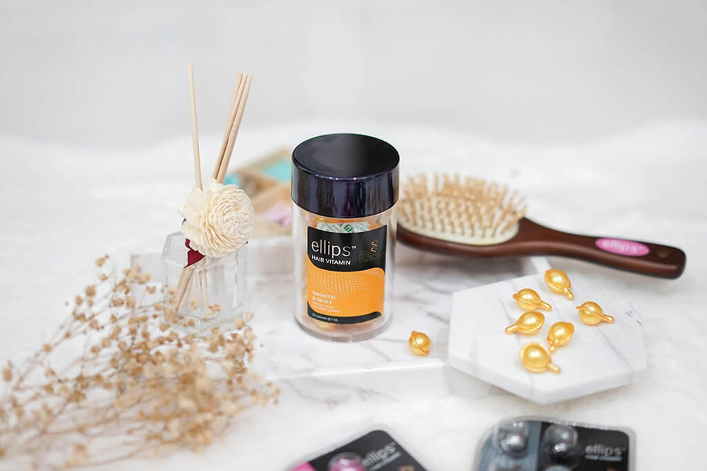  Ellips Hair Vitamin Smooth & Silky (Жёлтые капсулы)